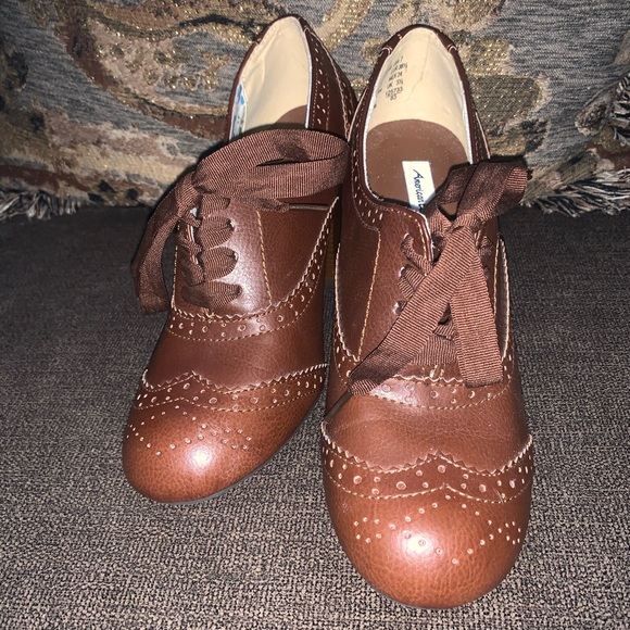 Booties - Picture 3 of 6